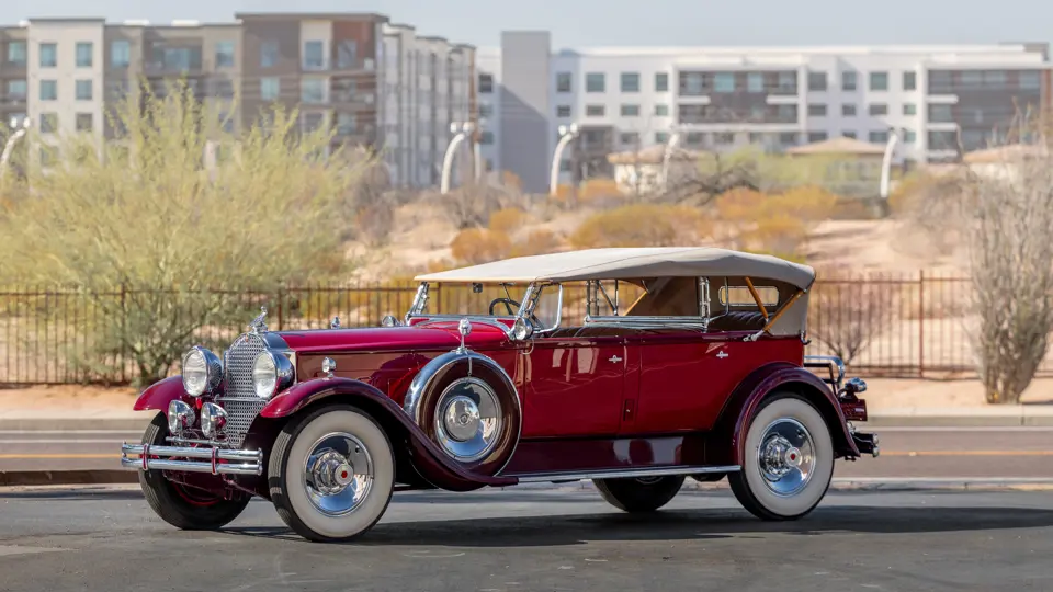 1930 Packard 740 Custom Eight Sport Phaeton: 6.3L Straight-8 Motorlu El Yapımı Amerikan Lüks Efsanesi