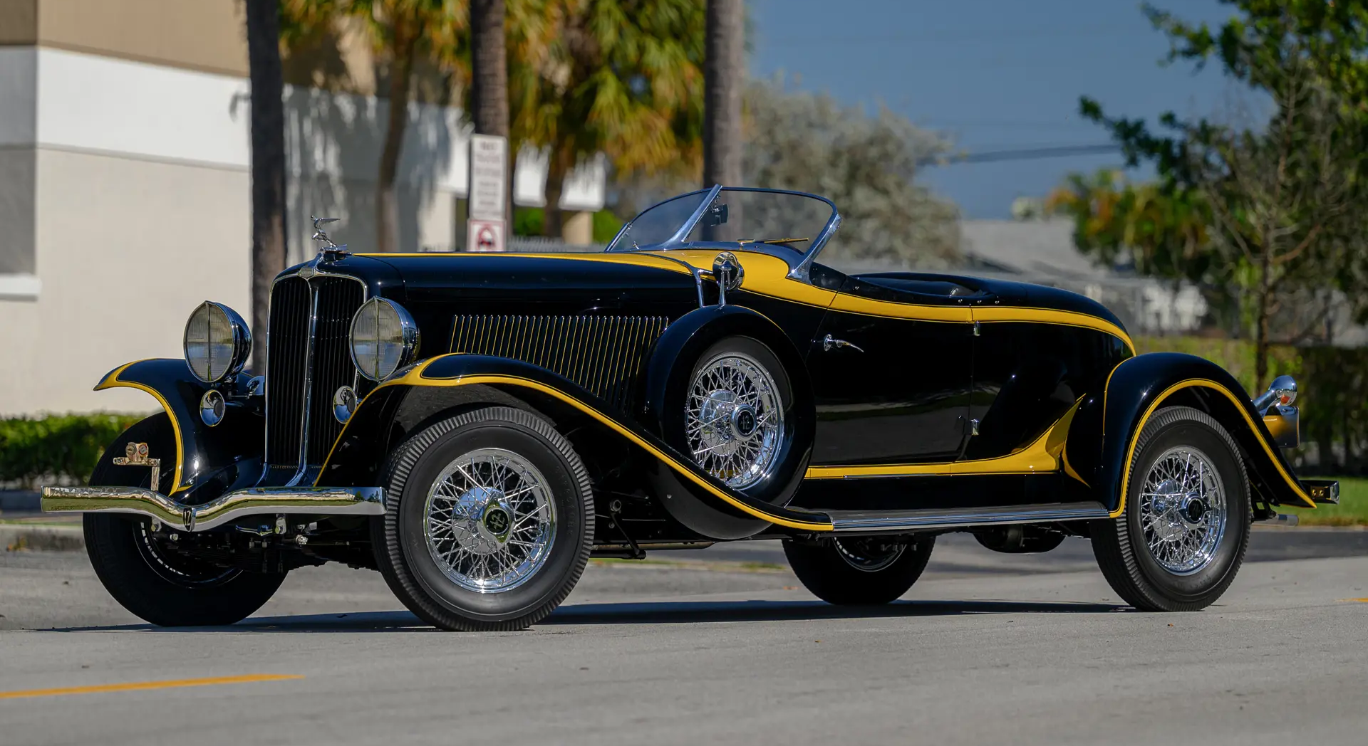 1932 Auburn 12-160A Custom Speedster: V12 Gücüyle Amerikan Art Deco Efsanesi