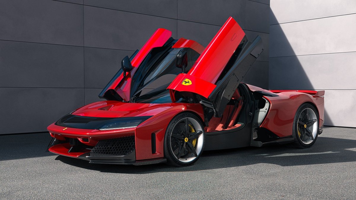 2025 Ferrari Türkiye Güncel Fiyat Listesi: Ferrari Süper Spor ve SUV Modelleri