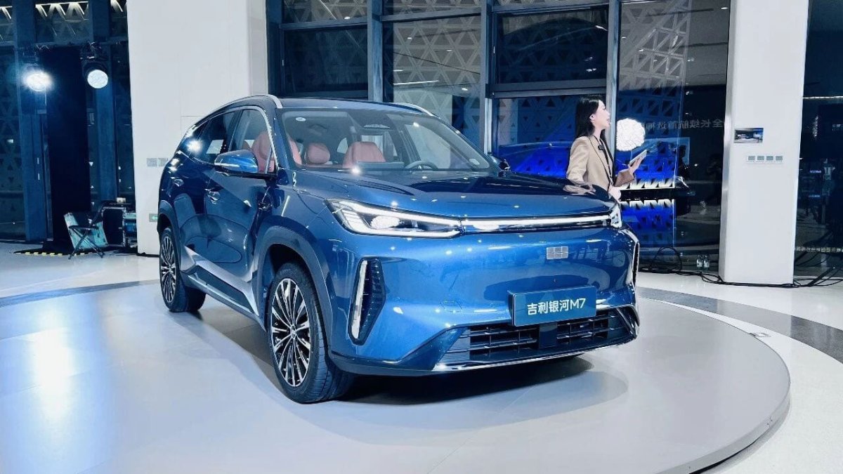 2026 Geely Galaxy M7 PHEV: Aile SUV’unda Hibrit Performans ve Uzun Menzil