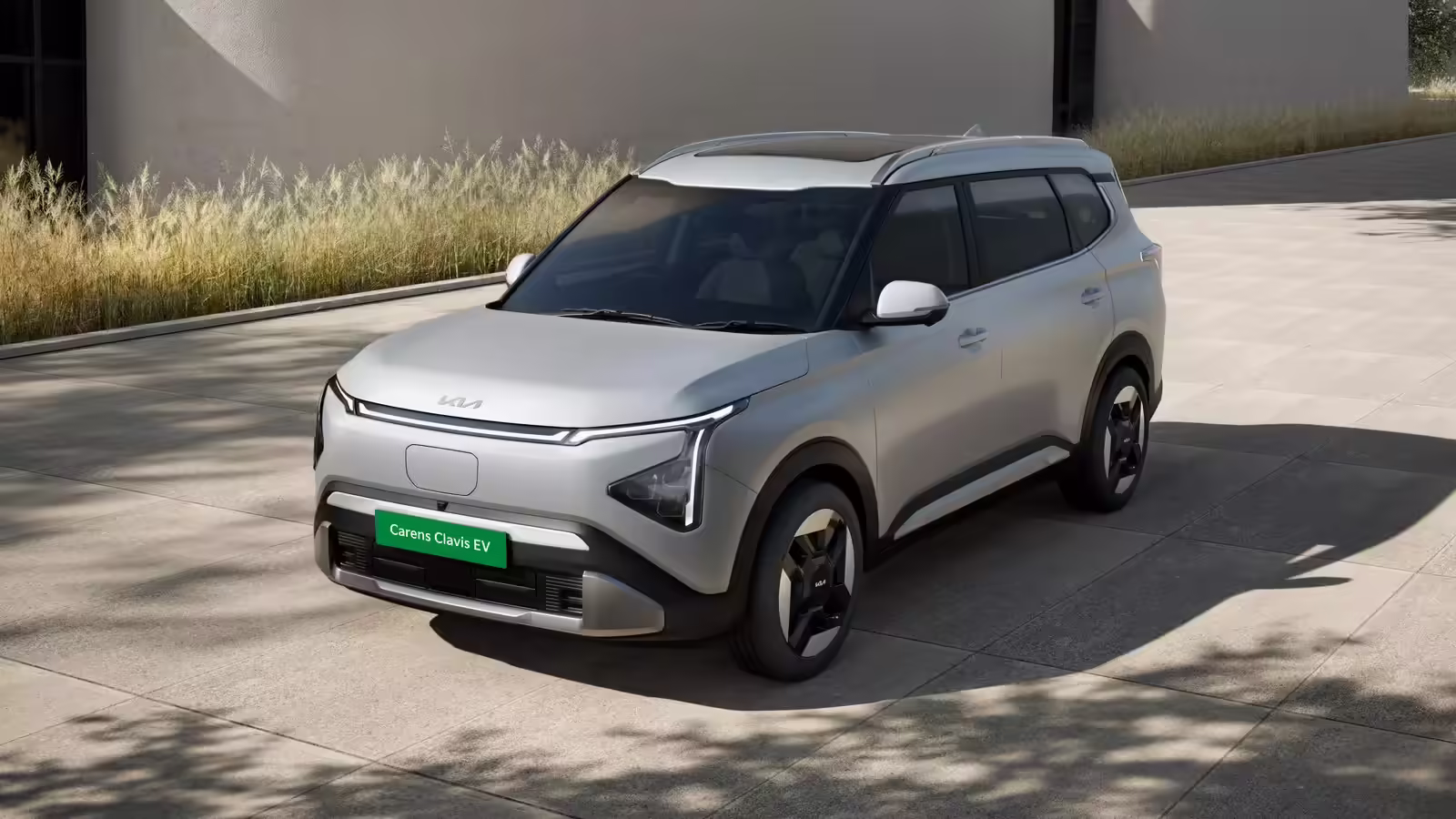 2026 Kia Carens Clavis EV ile 490 km Aile Konforu
