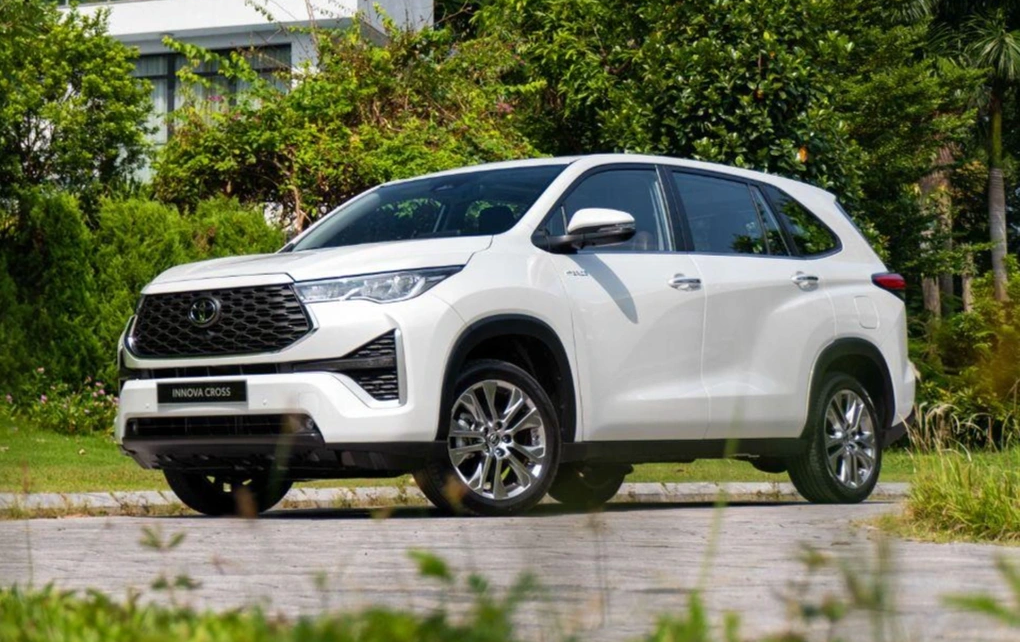 2026 Toyota Innova Hybrid – Güçlü Hibrit MPV ile Aile ve Filo Çözümleri