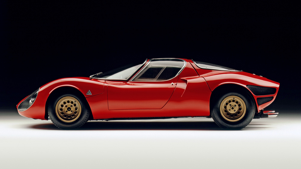Alfa Romeo: İtalyan Tutkusunun ve Performansın Efsanevi Markası