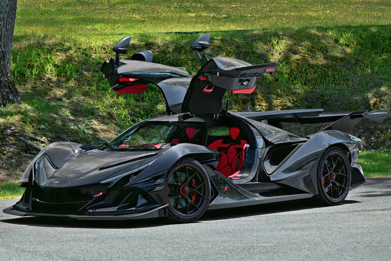 Apollo: Alman Süper Spor Otomobillerinde Hızın ve Mühendisliğin Zirvesi