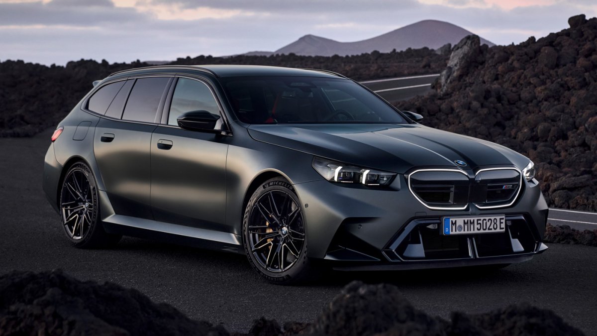 BMW M5 Ultimate Touring 2025 – Efsane Performanslı Plug-In Hibrit Wagon