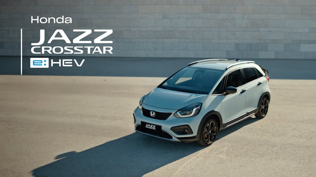 Honda Jazz Crosstar e:HEV — Şehir Hibriti ve Macera Uyumu