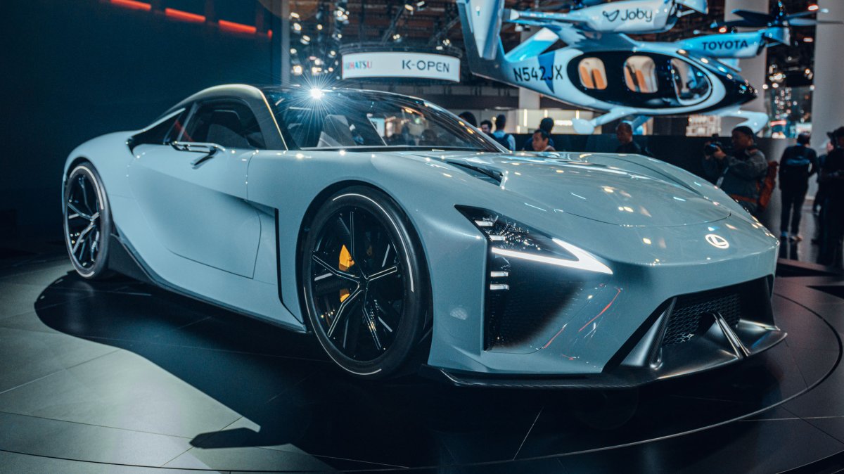 🚗 Lexus Sport Concept – Geleceğin Elektrikli Süper Coupe Tasarımı (2025–2026)