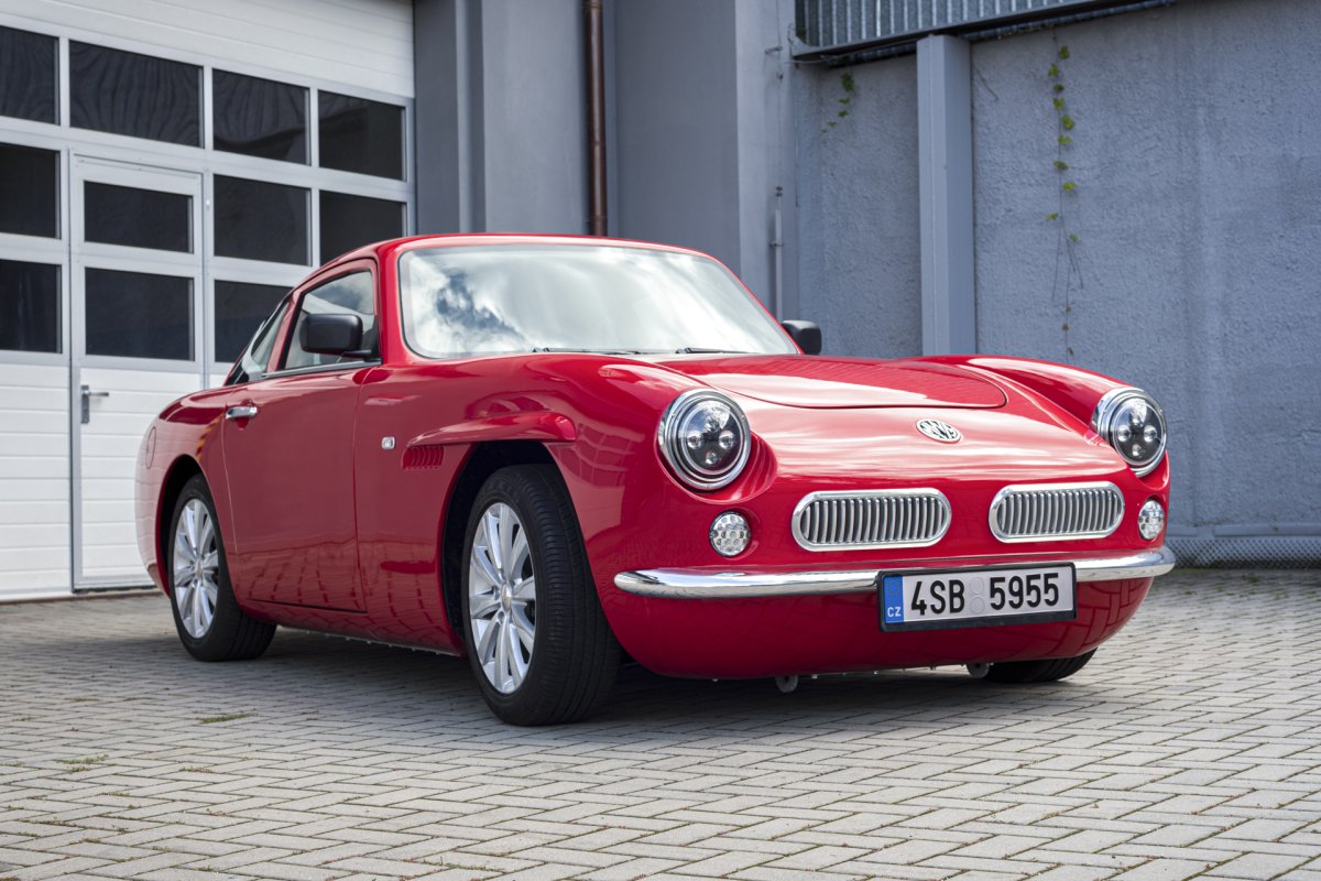 MW Motors: Çek Retro‑EV’den Hub‑Motorlu Luka EV’ye