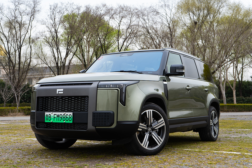 🚙 ROX 01: 1 000 km+ Menzilli Çinli Hibrit SUV Serüveni