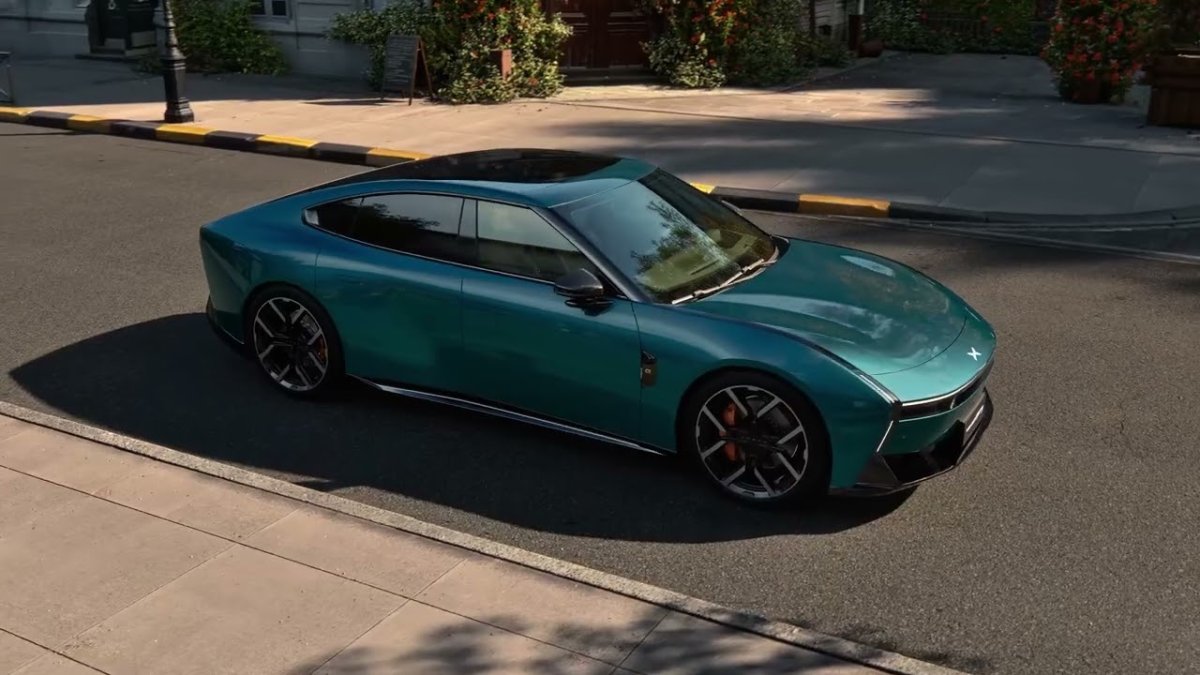 XPENG P7 Star Ocean Green – Geleceğin Elektrikli Sedanıyla Tanışın