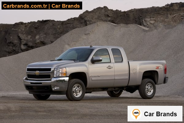Chevrolet Silverado 2500 HD II (GMT900) Extended Cab Long Box Motor Gücü ve Performans