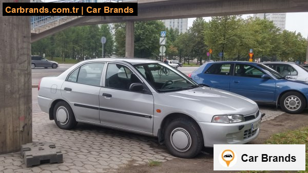 Mitsubishi Lancer VI