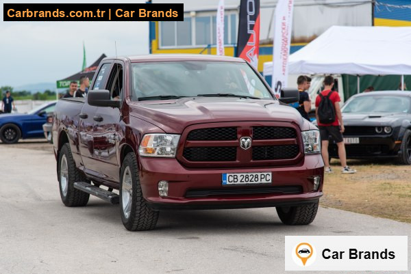 RAM 1500 Quad Cab (DS, facelift 2013)