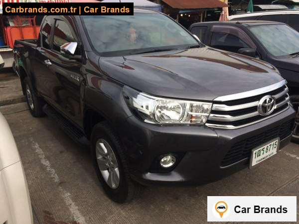 Toyota Hilux Extra Cab VIII