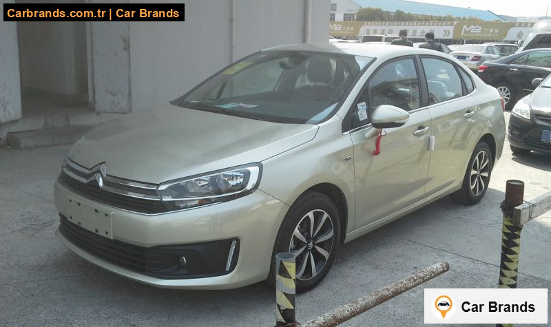 Citroen C4 Berline (Phase I, 2015)